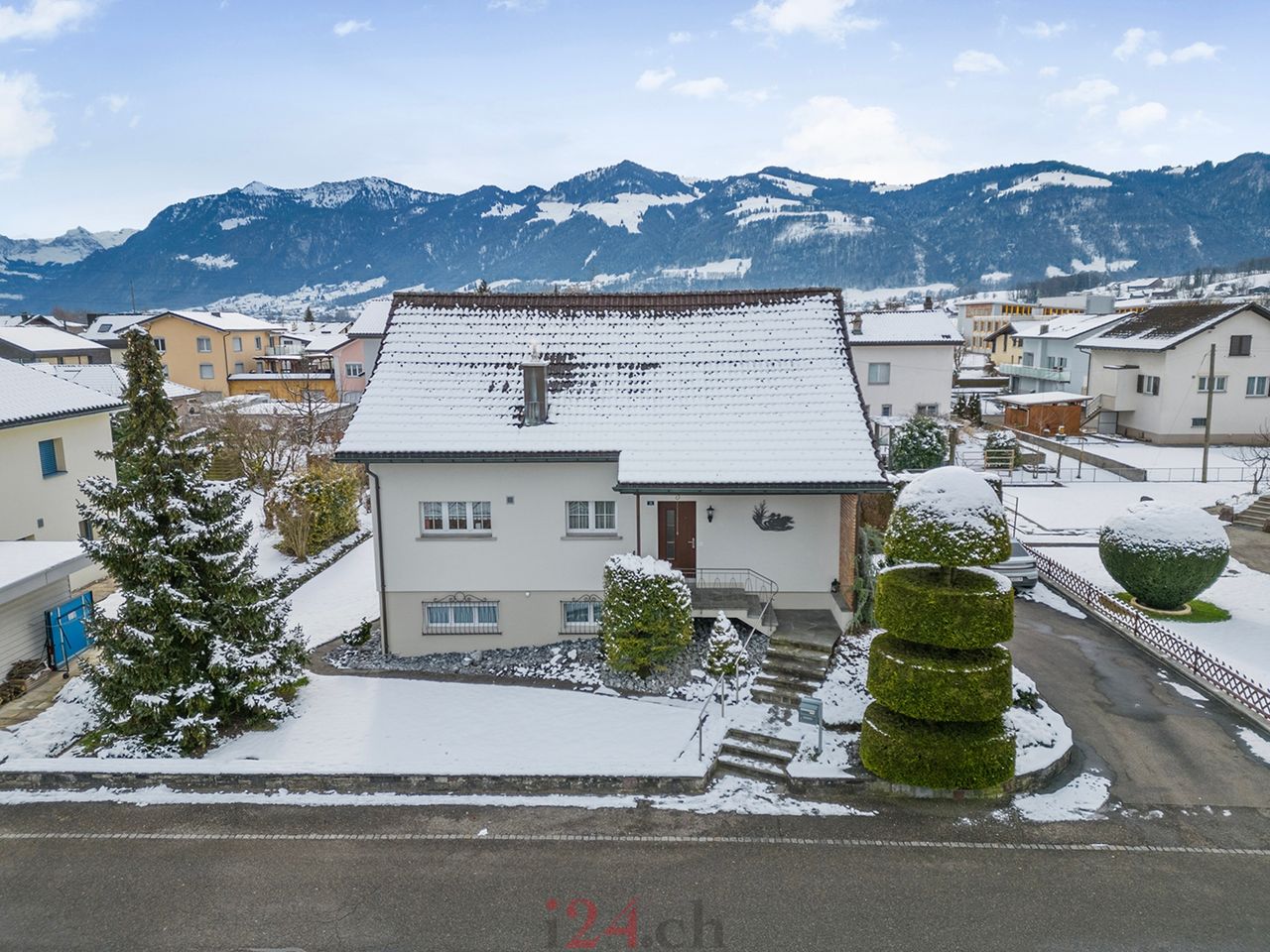 6 1/2-Zimmer-Einfamilienhaus an bester Lage