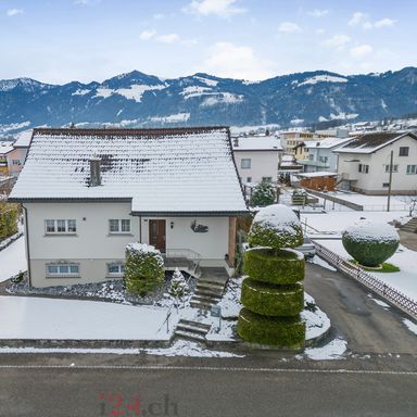 6 1/2-Zimmer-Einfamilienhaus an bester Lage