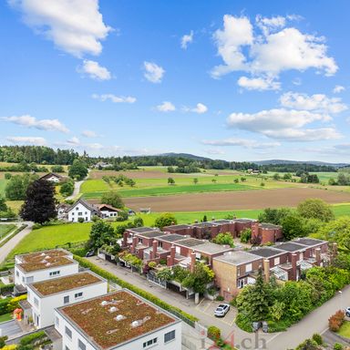 4.5-Zi-Reihenmittelhaus an bester Lage – Perfekt für Paare